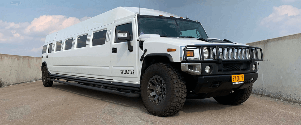 mega-hummer-limousine-wit-1